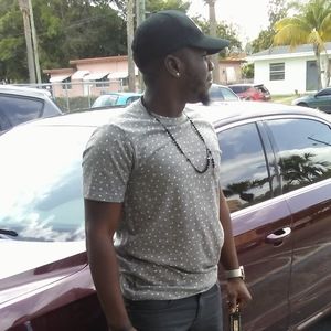 Meet your Posher, Locker